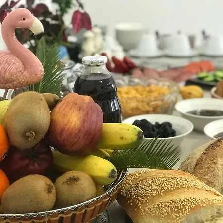 B&B Tirana - Vila 21 ティラナ